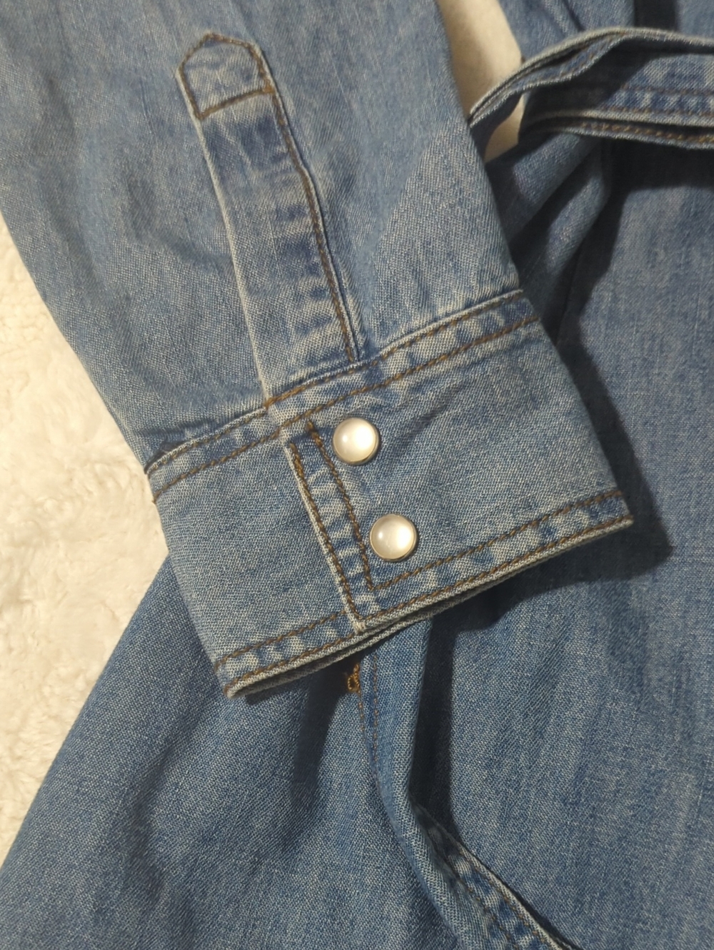 Wrangler Retro Pearl Snap Denim Dress - Picture 4 of 8